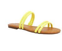 POPPEE FLAT SANDALS