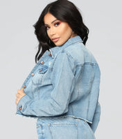 LIGHT WASH DENIM JACKET